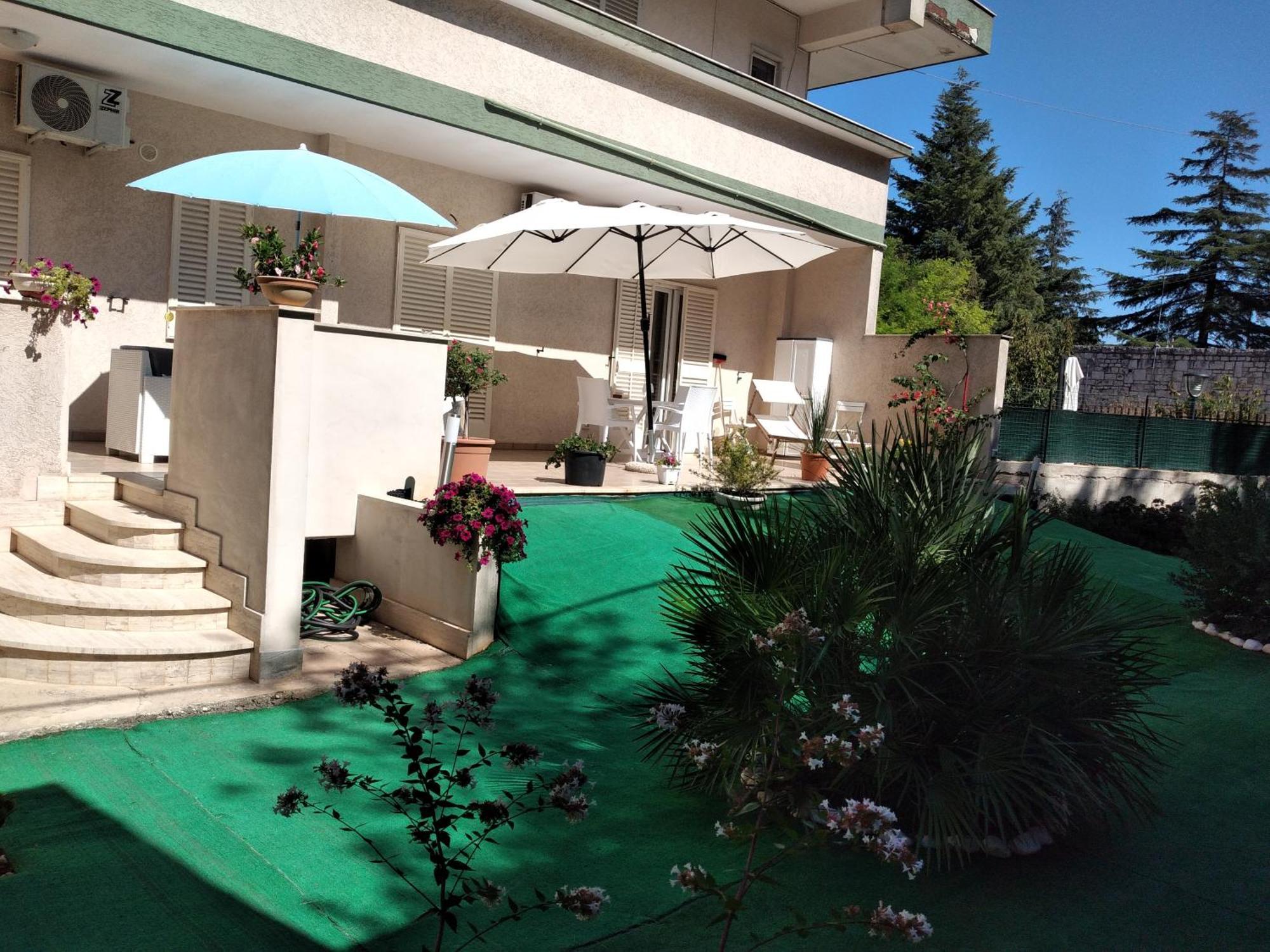 Hotel Casa Di Tina Castellana Grotte Exterior foto