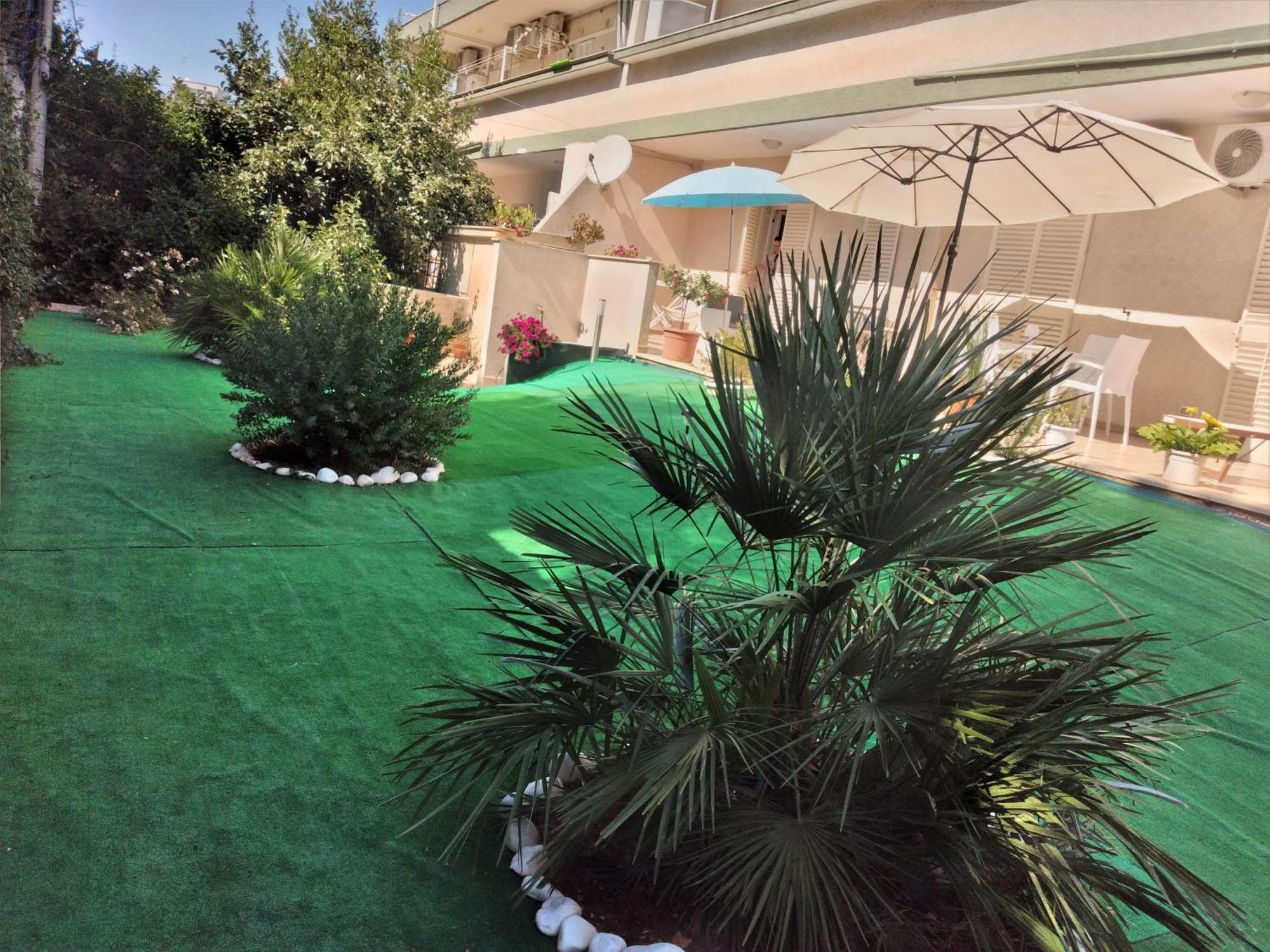 Hotel Casa Di Tina Castellana Grotte Exterior foto